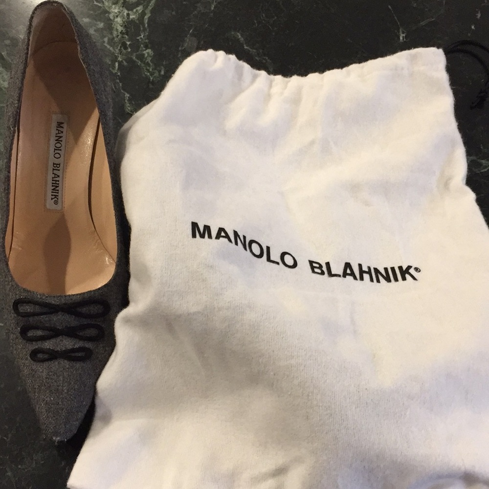Women’s shoes